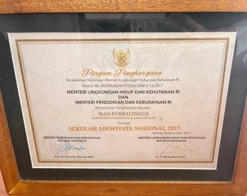 Piagam_Adiwiyata